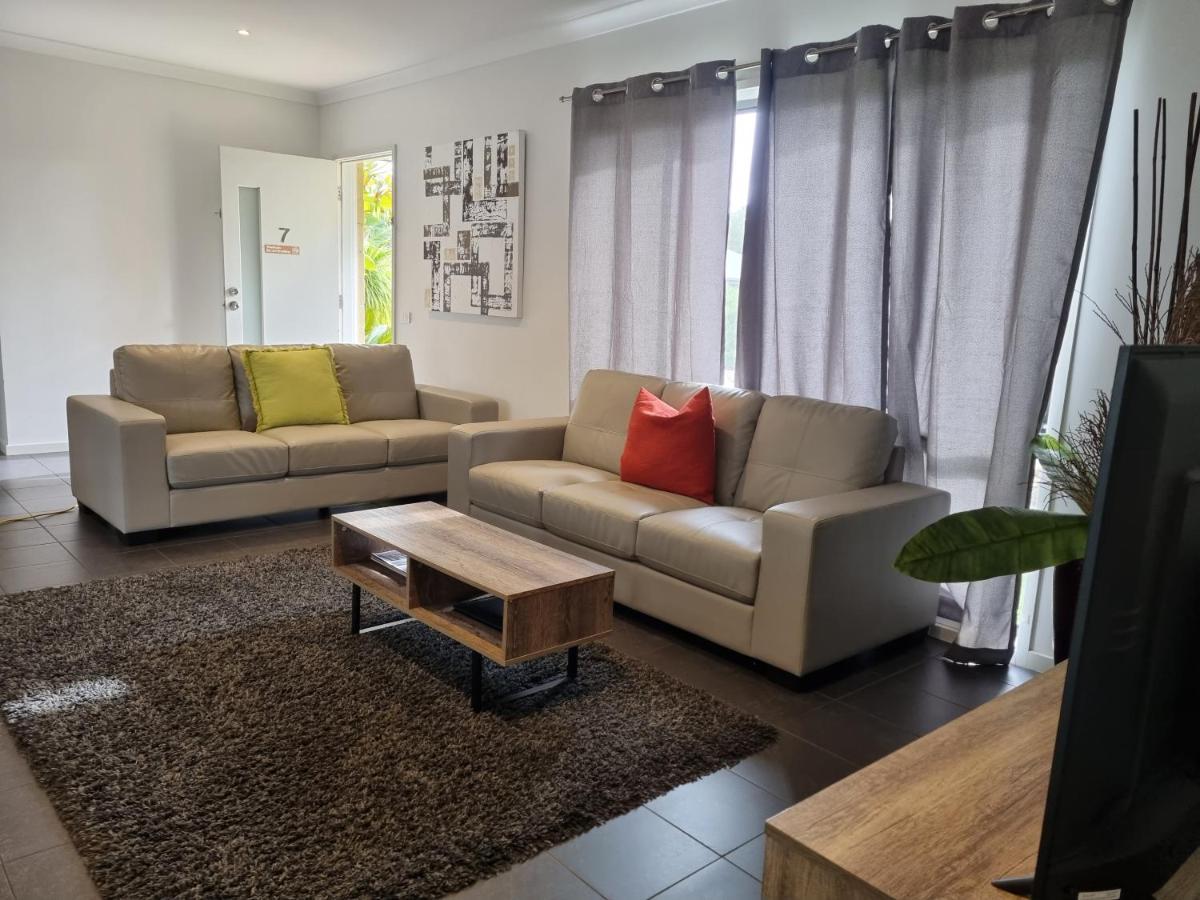קאווס Island Cove Villas מראה חיצוני תמונה