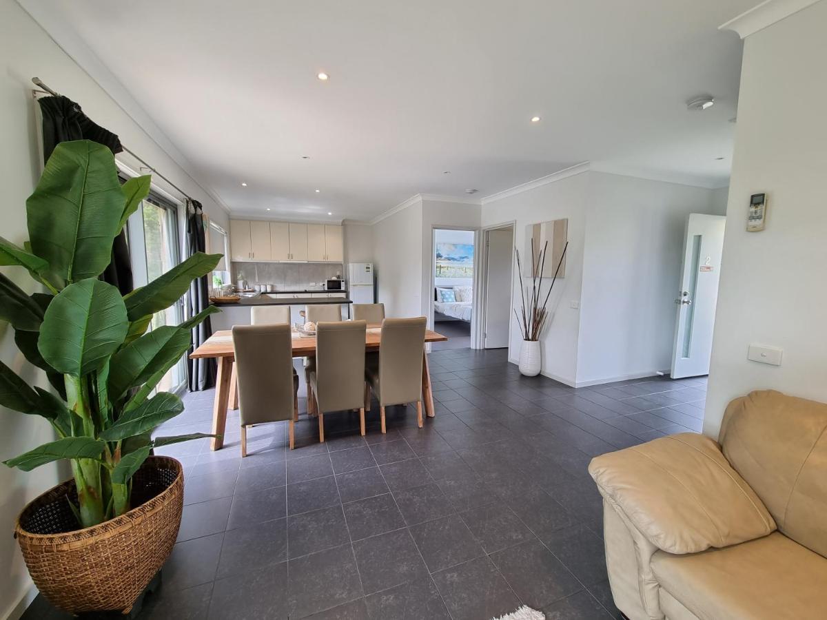 קאווס Island Cove Villas מראה חיצוני תמונה