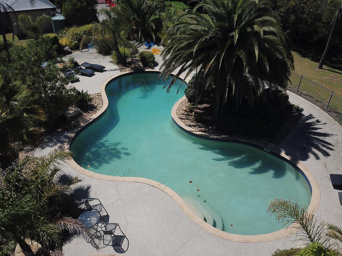 קאווס Island Cove Villas מראה חיצוני תמונה