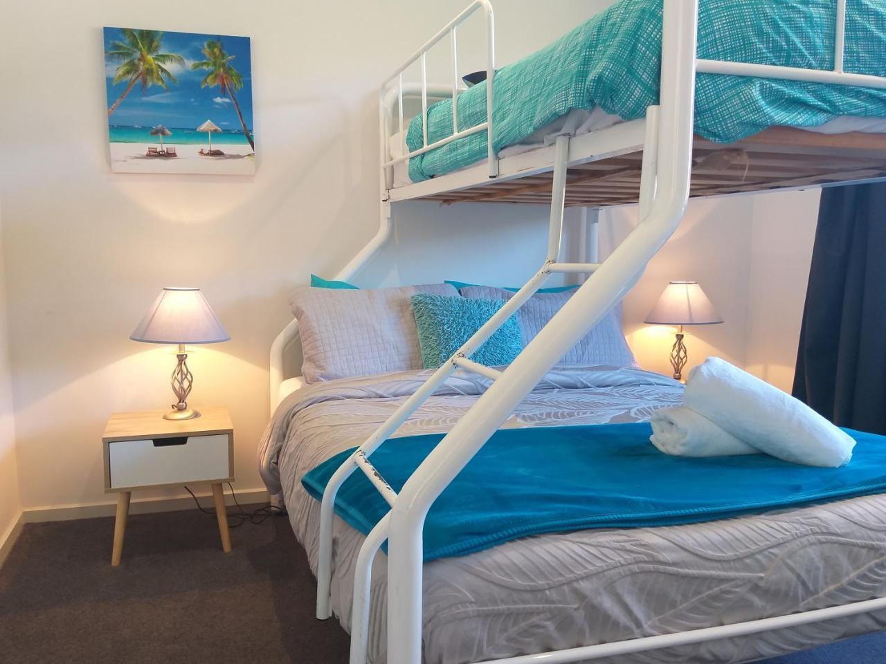 קאווס Island Cove Villas מראה חיצוני תמונה